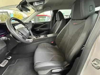 Photo 11 DS DS 4  PureTech 130ch Performance Line + Automatique