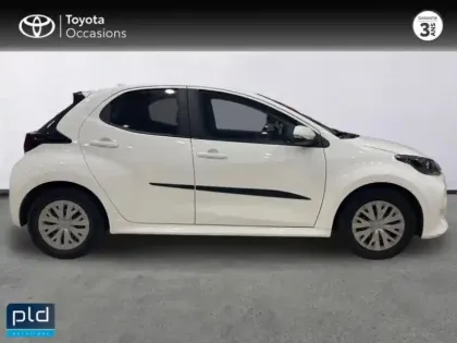 Photo 3 Toyota Yaris  116h Dynamic 5p MY22