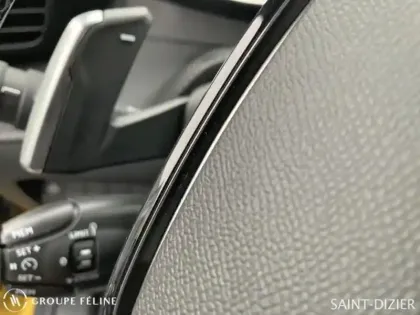 Photo 14 Peugeot 208  1.2 PureTech 100ch S&S GT Line EAT8