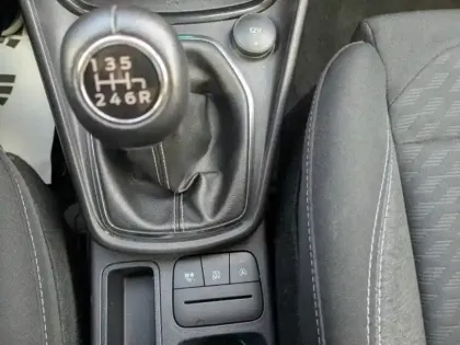 Photo 13 Ford Puma  1.0 Flexifuel 125ch S&S mHEV Titanium