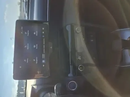 Photo 10 Toyota Yaris  Cross 116h Design AWD-i MY22