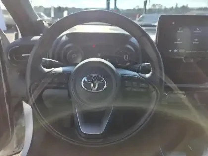 Photo 9 Toyota Yaris  Cross 116h Design AWD-i MY22