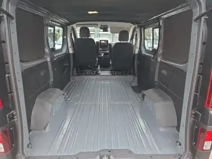 Photo 5 Renault Trafic  Fg L1H1 3T 2.0 Blue dCi 150ch Confort E6E