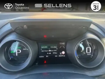 Photo 13 Toyota Yaris  Cross 116h Dynamic MY22