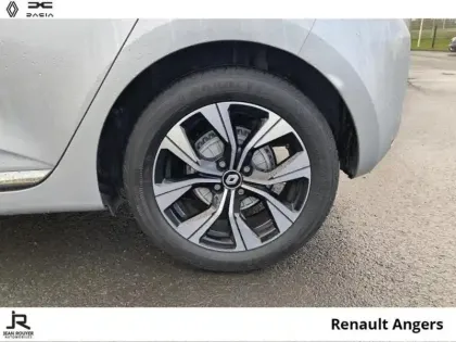 Photo 7 Renault Clio  1.5 Blue dCi 100ch Evolution