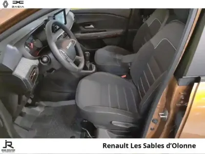 Photo 2 Dacia Sandero  1.0 ECO-G 100ch Stepway Expression +