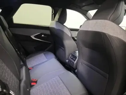 Photo 10 Peugeot 3008  1.2 Hybrid 145ch Allure e-DCS6