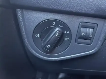 Photo 12 Volkswagen Taigo  1.0 TSI 95ch Life