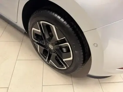 Photo 6 Volkswagen Polo  1.0 TSI 116ch R-Line Edition DSG7