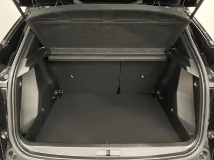 Photo 2 Peugeot 2008  e- 136ch Active