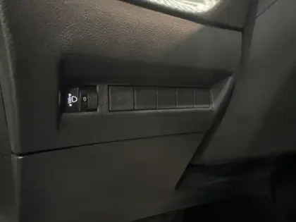 Photo 30 Peugeot 2008  e- 136ch Active