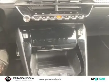 Photo 12 Peugeot 2008  1.2 PureTech 130ch S&S GT Line EAT8 7cv