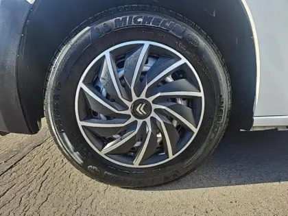 Photo 12 Citroën Berlingo  Van M 1000kg BlueHDi 100 S&S Driver