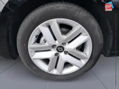 Photo 9 Renault Clio  1.5 Blue dCi 100ch Evolution - 24