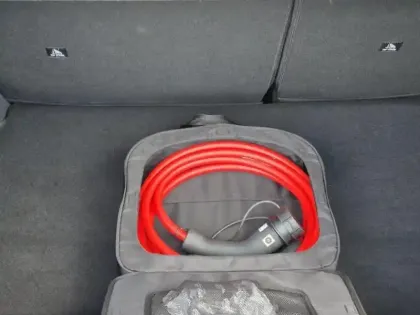 Photo 11 Peugeot 208  e- 136ch GT