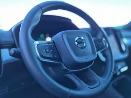 Photo 13 Volvo Xc40  B3 163ch Plus DCT 7