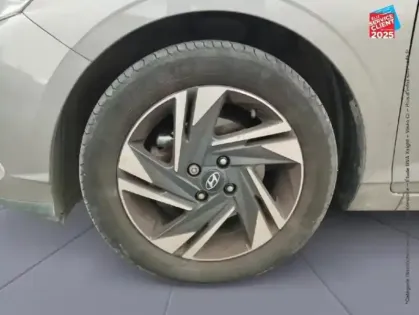 Photo 9 Hyundai I20  1.0 T-GDi 100ch Hybrid Intuitive Camera