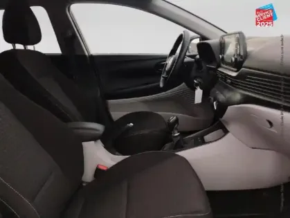 Photo 4 Hyundai I20  1.0 T-GDi 100ch Hybrid Intuitive Camera