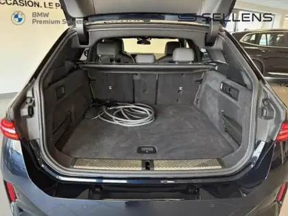 Photo 36 BMW Serie 5 Gén. VII (G61) Ph1 M Sport 5