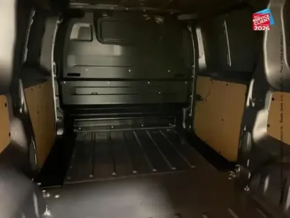 Photo 10 Peugeot Expert  Fg M 2.0 BlueHDi 145ch Pack Premium Connect