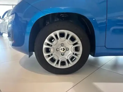 Photo 14 Fiat Panda  Pandina 1.0 65ch BSG S&S Icône