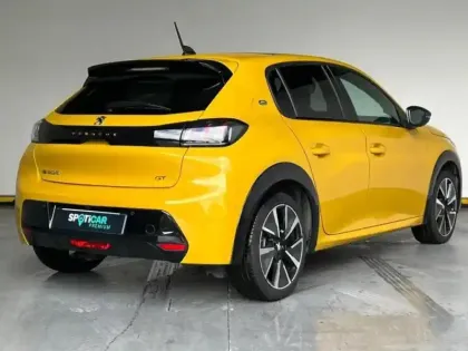 Photo 2 Peugeot 208  e- 136ch GT Pack