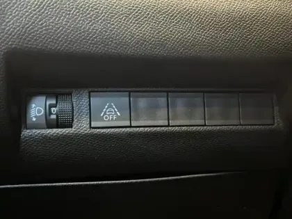 Photo 9 Peugeot 2008  1.2 PureTech 130ch S&S Allure Pack EAT8