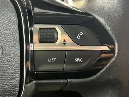 Photo 14 Peugeot 2008  1.2 PureTech 130ch S&S Allure Pack EAT8