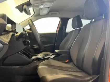 Photo 6 Peugeot 2008  1.2 PureTech 130ch S&S Allure Pack EAT8