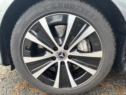 Photo 6 Mercedes Classe E Gén. V (S213) Ph1 NG Avantgarde Line 5