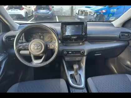 Photo 11 Toyota Yaris  116h Dynamic 5p MY22
