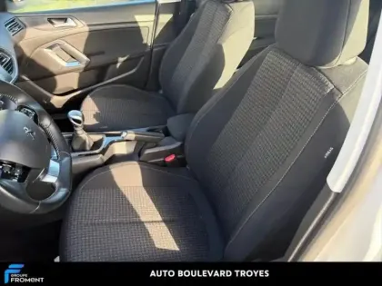 Photo 10 Peugeot 308  1.2 PureTech 110ch E6.c S&S Active Business 108g