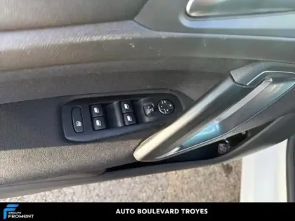 Photo 14 Peugeot 308  1.2 PureTech 110ch E6.c S&S Active Business 108g