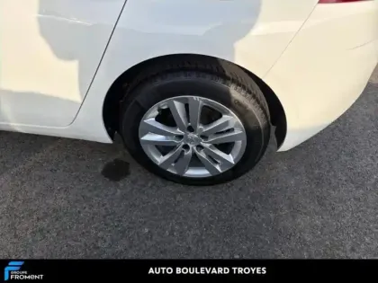 Photo 12 Peugeot 308  1.2 PureTech 110ch E6.c S&S Active Business 108g