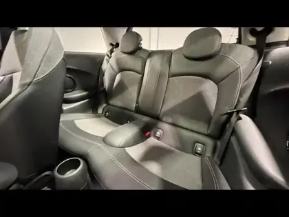 Photo 6 Mini Mini  Cooper 136ch  Edition Greenwich BVA7