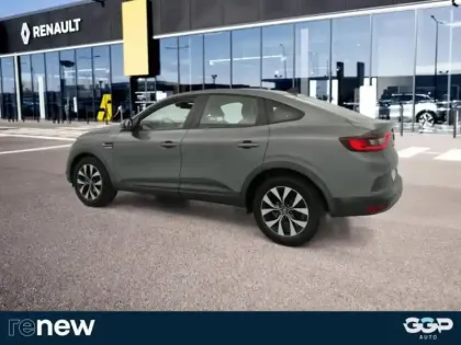 Photo 9 Renault Arkana  1.6 E-Tech 145ch Zen