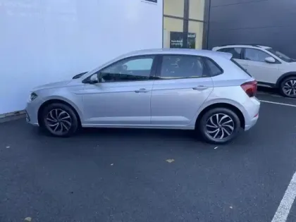 Photo 2 Volkswagen Polo  1.0 TSI 95ch Life DSG7