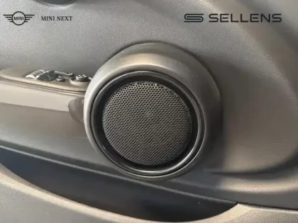 Photo 12 Mini Mini  Cooper 136ch John Cooper Works BVA7 Euro6d-T