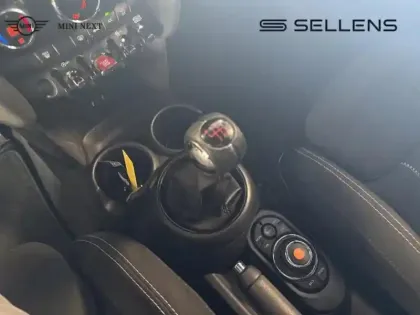 Photo 13 Mini Mini  Cooper 136ch John Cooper Works BVA7 Euro6d-T