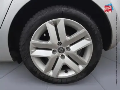 Photo 9 Renault Clio  1.0 TCe 100ch Business GPL -21