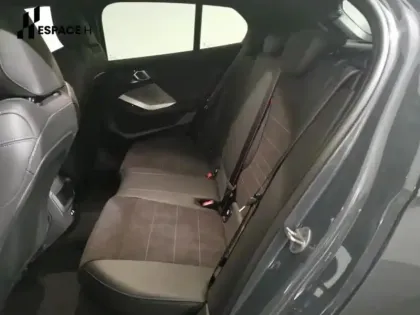 Photo 14 BMW Serie 1 Série 1 120A 170ch M Sport DKG7