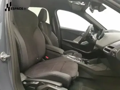 Photo 12 BMW Serie 1 Série 1 120A 170ch M Sport DKG7