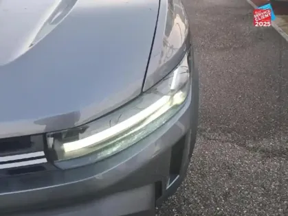 Photo 12 Dacia Duster  1.6 hybrid 140ch Journey