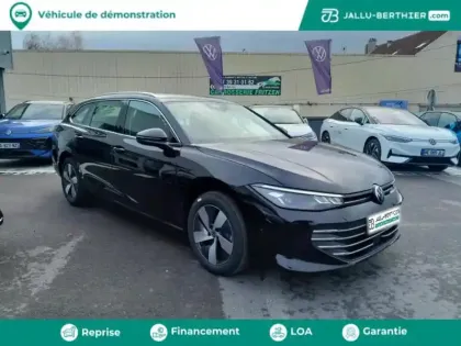Photo 1 Volkswagen Passat  SW 1.5 eTSI 150ch Life Plus DSG7
