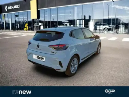 Photo 5 Renault Clio  1.6 E-Tech 145ch full hybrid Evolution - 24