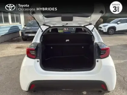 Photo 9 Toyota Yaris  116h Design 5p MC24