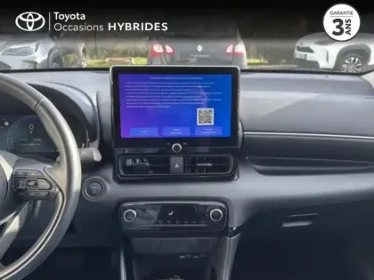 Photo 14 Toyota Yaris  116h Design 5p MC24