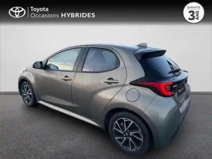 Photo 2 Toyota Yaris  116h Design 5p MY22