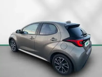 Photo 17 Toyota Yaris  116h Design 5p MY22