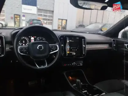 Photo 14 Volvo Xc40  D3 AdBlue 150ch R-Design Geartronic 8